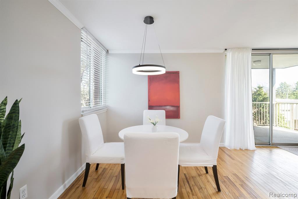 4049 West Maple Road, Unit A205 Bloomfield Hills, MI 48301 - Photo 6 of 16 Gallery Image 6