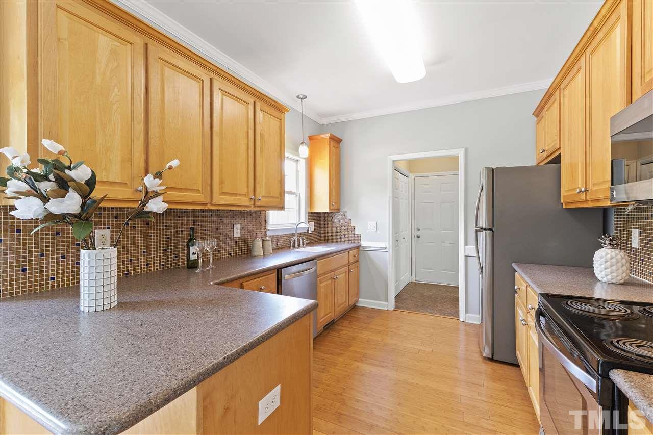 140 Line Drive Raleigh, NC 27603 - Photo 9 of 30 Gallery Image 9