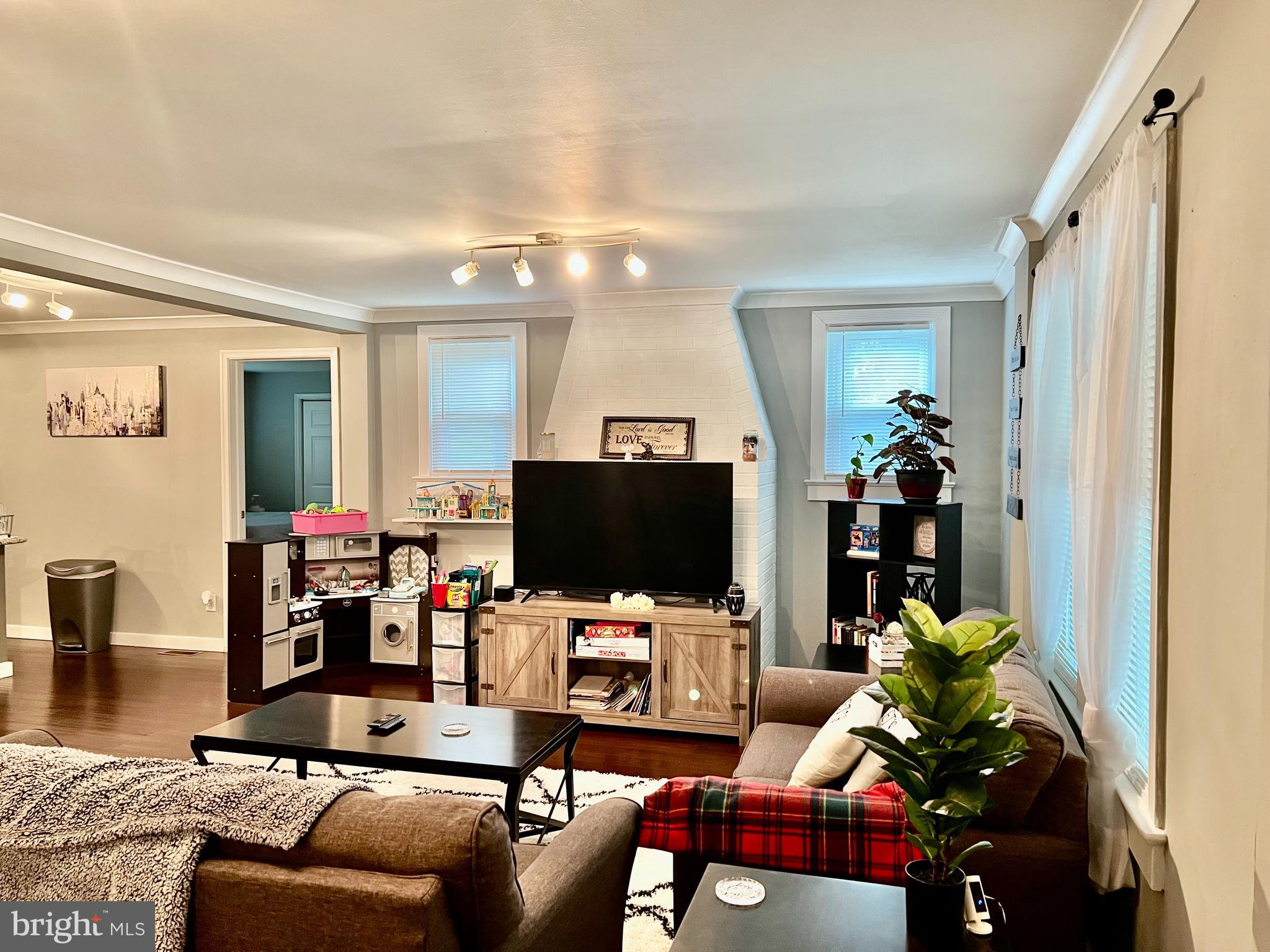 619 Hawks Bridge Road Penns Grove, NJ 08069 - Photo 8 of 23