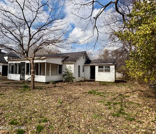 $39,900 | 724 Dr Martin Luther King Jr Drive, Union City, TN 38261