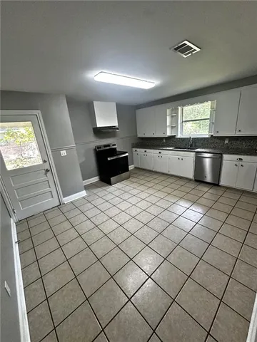 $1,300 | Undisclosed Address, Hammond, LA 70401