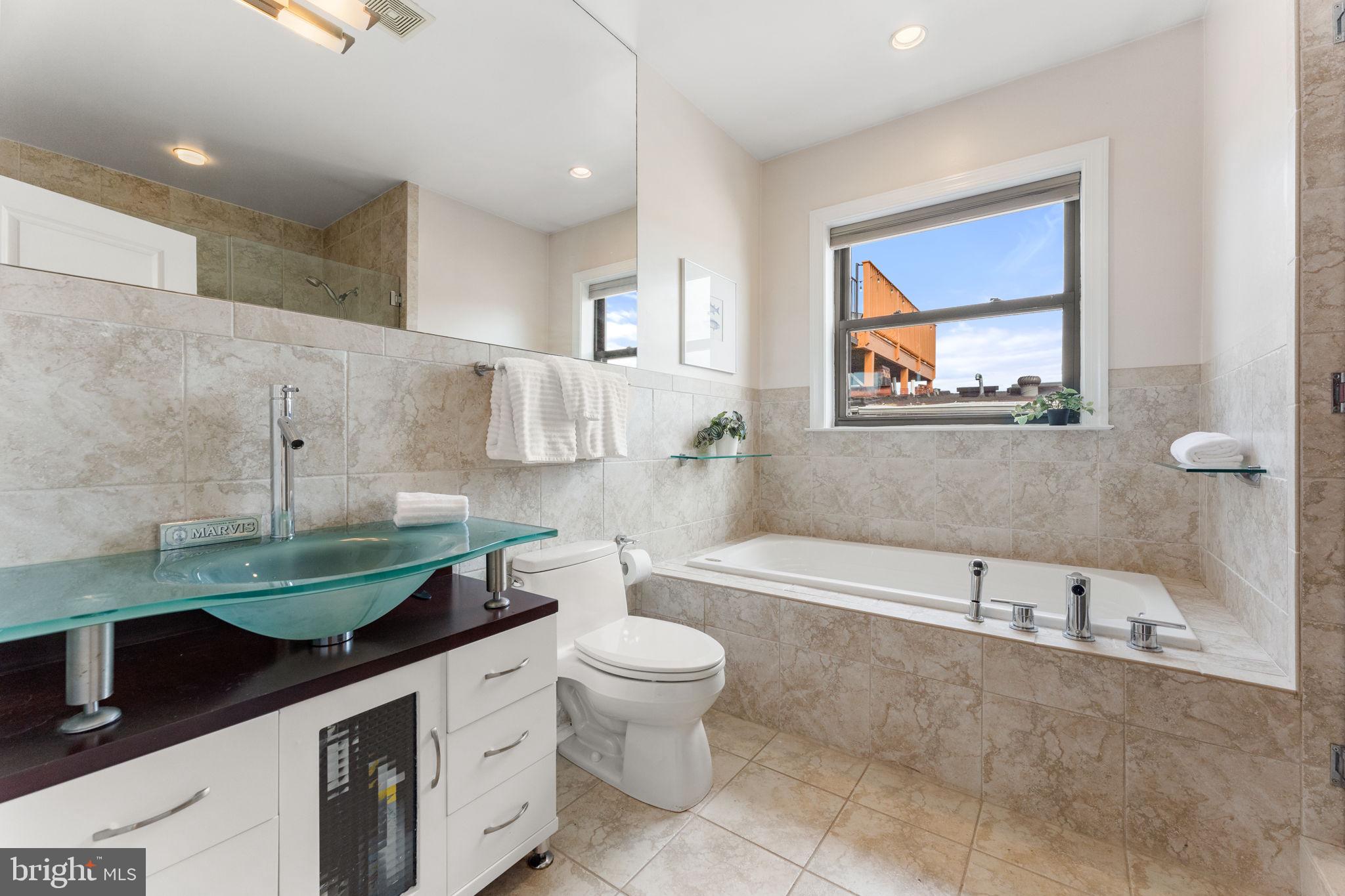 1643 6th Street Northwest, Unit 5 Washington, DC 20001 - Photo 24 of 35 Gallery Image 24