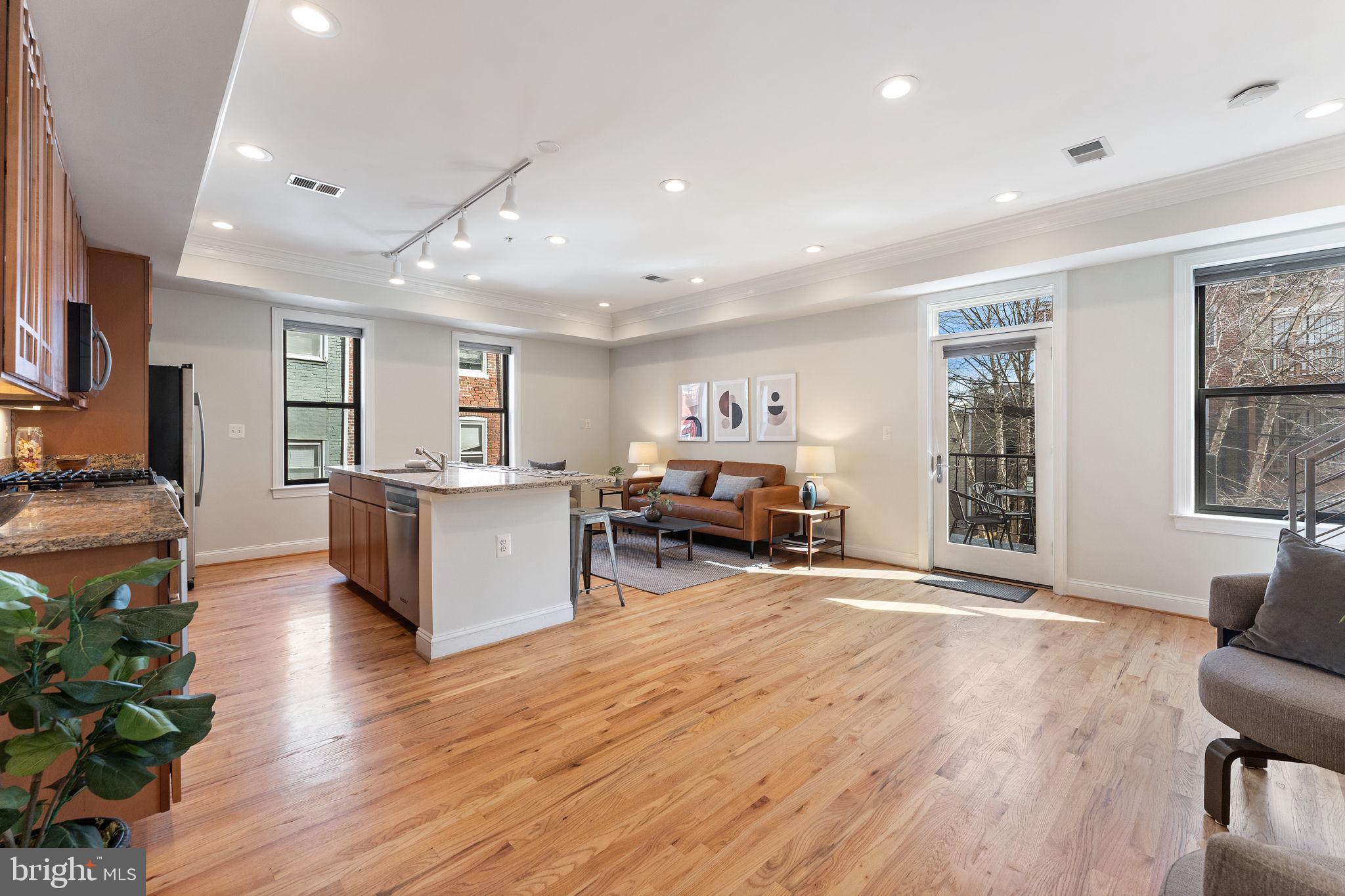 1643 6th Street Northwest, Unit 5 Washington, DC 20001 - Photo 31 of 35 Gallery Image 31