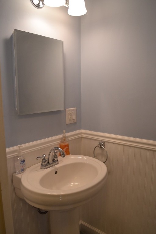 554 Hooper Road Endwell, NY 13760 - Photo 11 of 38 Gallery Image 11