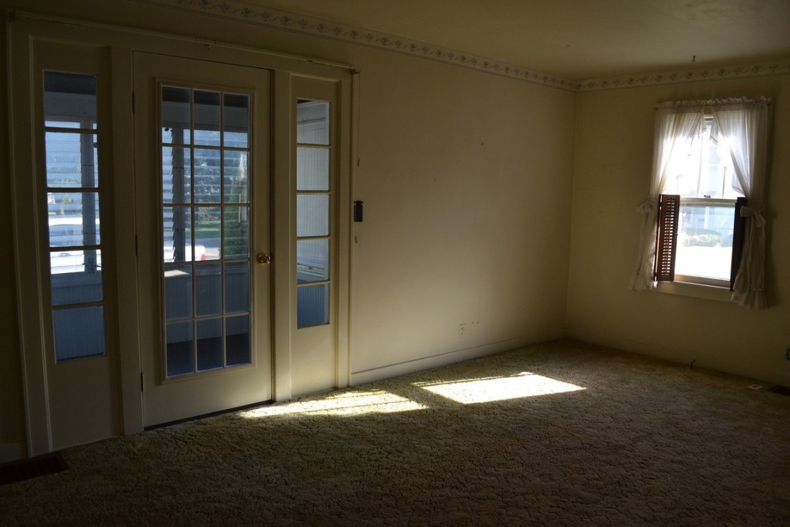 554 Hooper Road Endwell, NY 13760 - Photo 4 of 38 Gallery Image 4