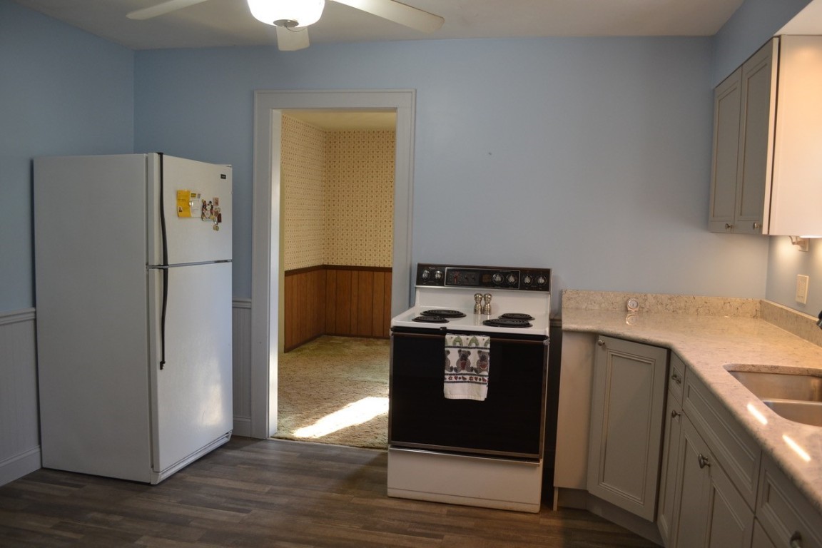 554 Hooper Road Endwell, NY 13760 - Photo 9 of 38 Gallery Image 9