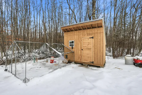 $147,000 | 19 Deer Run Ridge, Sidney, ME 04330