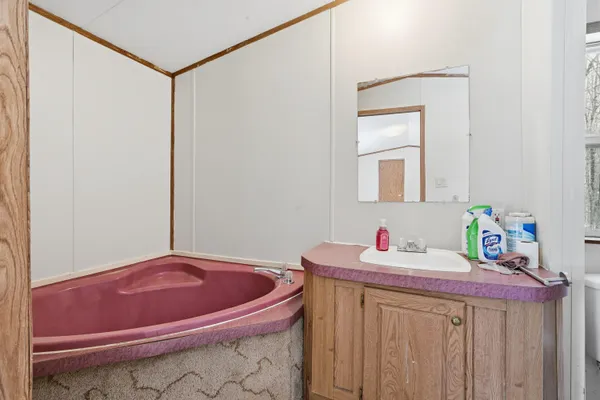 $147,000 | 19 Deer Run Ridge, Sidney, ME 04330