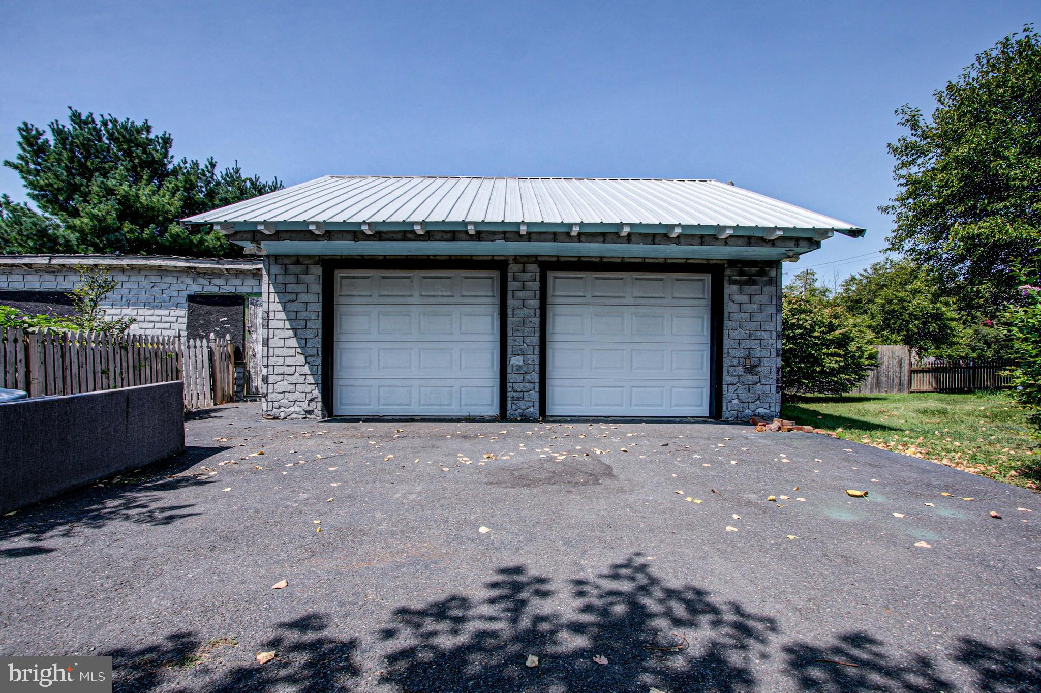 1079 Old Skippack Road Harleysville, PA 19438 - Photo 52 of 53 a front view of a house
