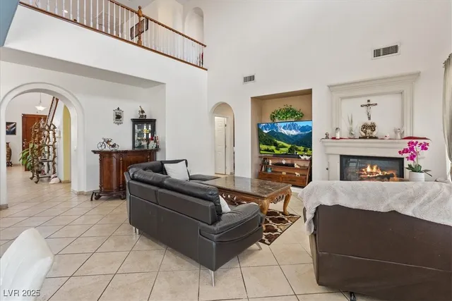 $700,000 | 718 Bighorn Creek Street, Henderson, NV 89002