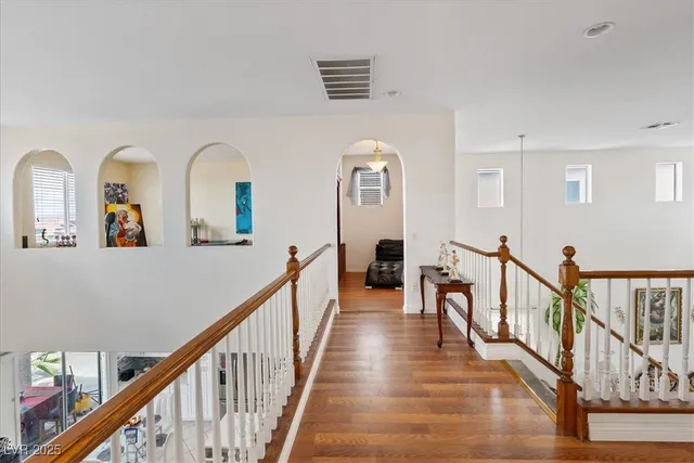 $700,000 | 718 Bighorn Creek Street, Henderson, NV 89002