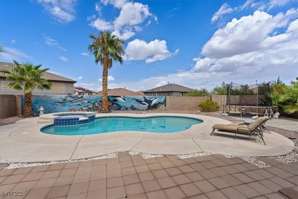 $700,000 | 718 Bighorn Creek Street, Henderson, NV 89002