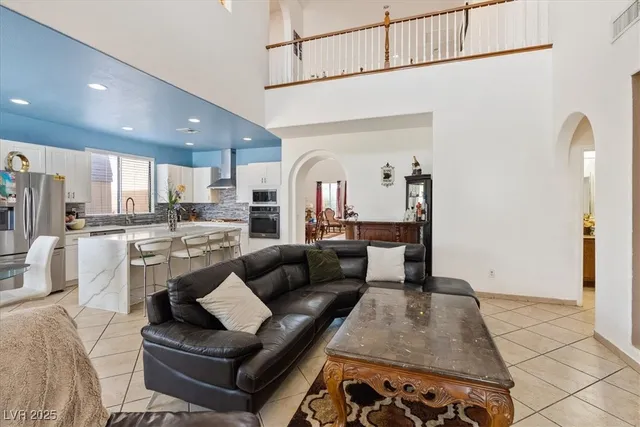 $700,000 | 718 Bighorn Creek Street, Henderson, NV 89002