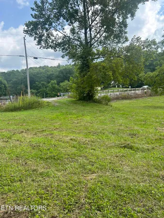 $250,000 | 6116 Paint Rock Road, Oneida, TN 37841