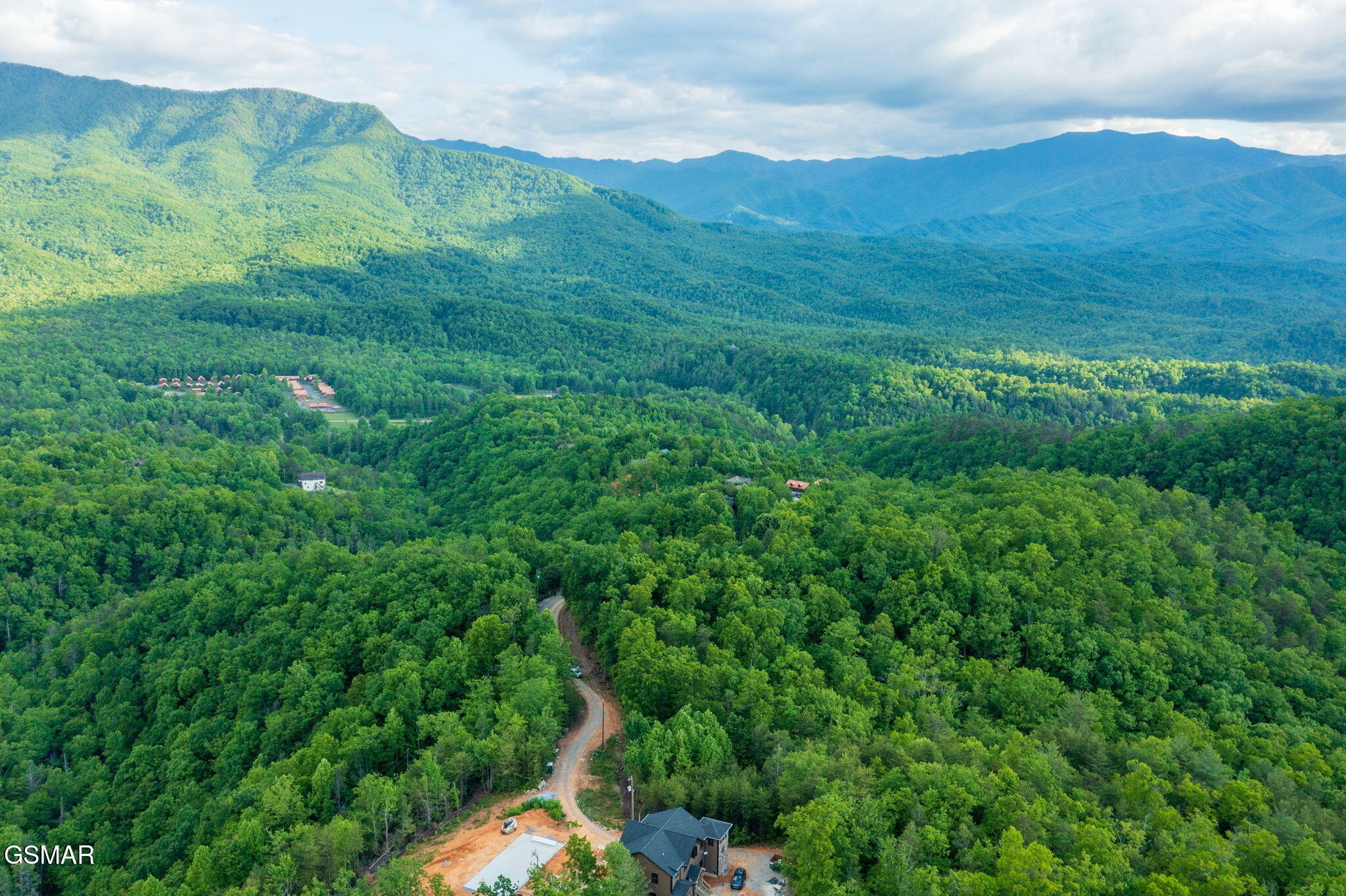 62 Pinnacle Vista Road Sevierville, TN 37876 - Photo 4 of 31 Gallery Image 4