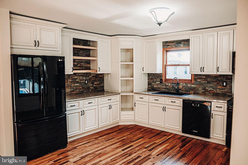 322 Parkview Road Reading, PA 19606 - Photo 17 of 62 Gallery Image 17