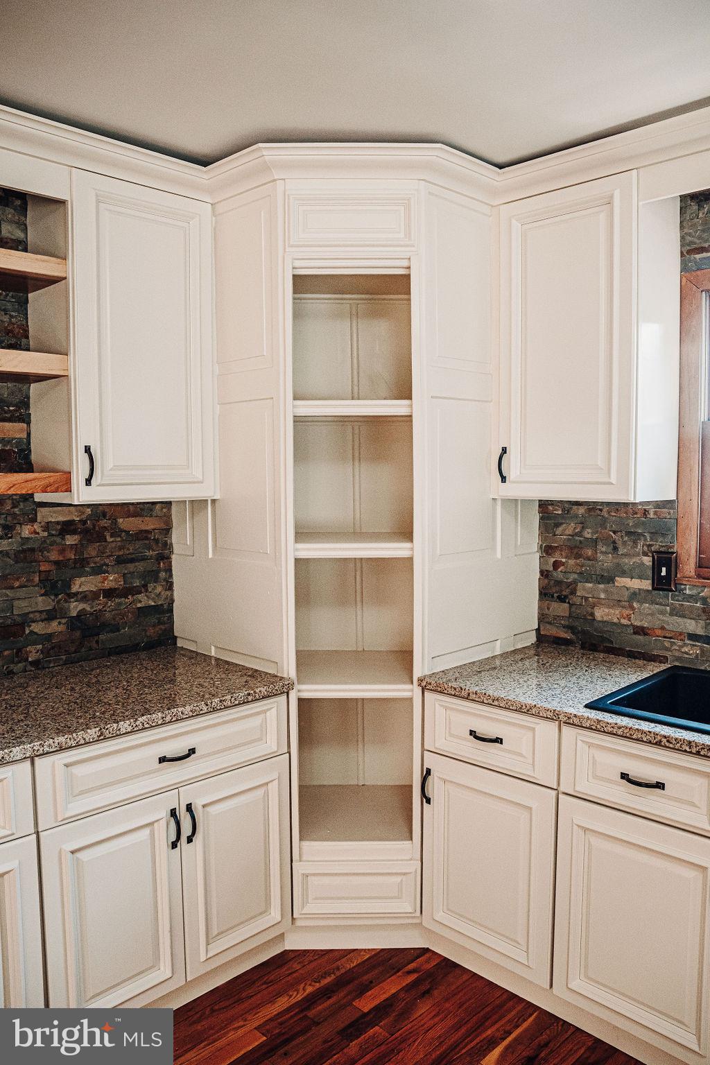 322 Parkview Road Reading, PA 19606 - Photo 18 of 62 Gallery Image 18