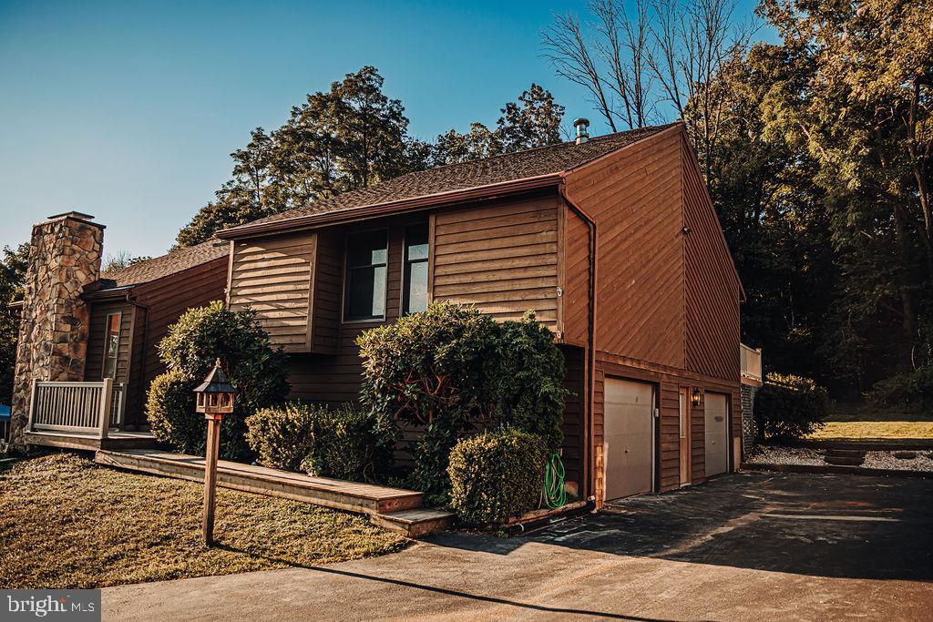 322 Parkview Road Reading, PA 19606 - Photo 2 of 62 Gallery Image 2