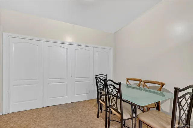 $599,000 | 4 Toltchav Way, Unit 102, Monroe, NY 10950