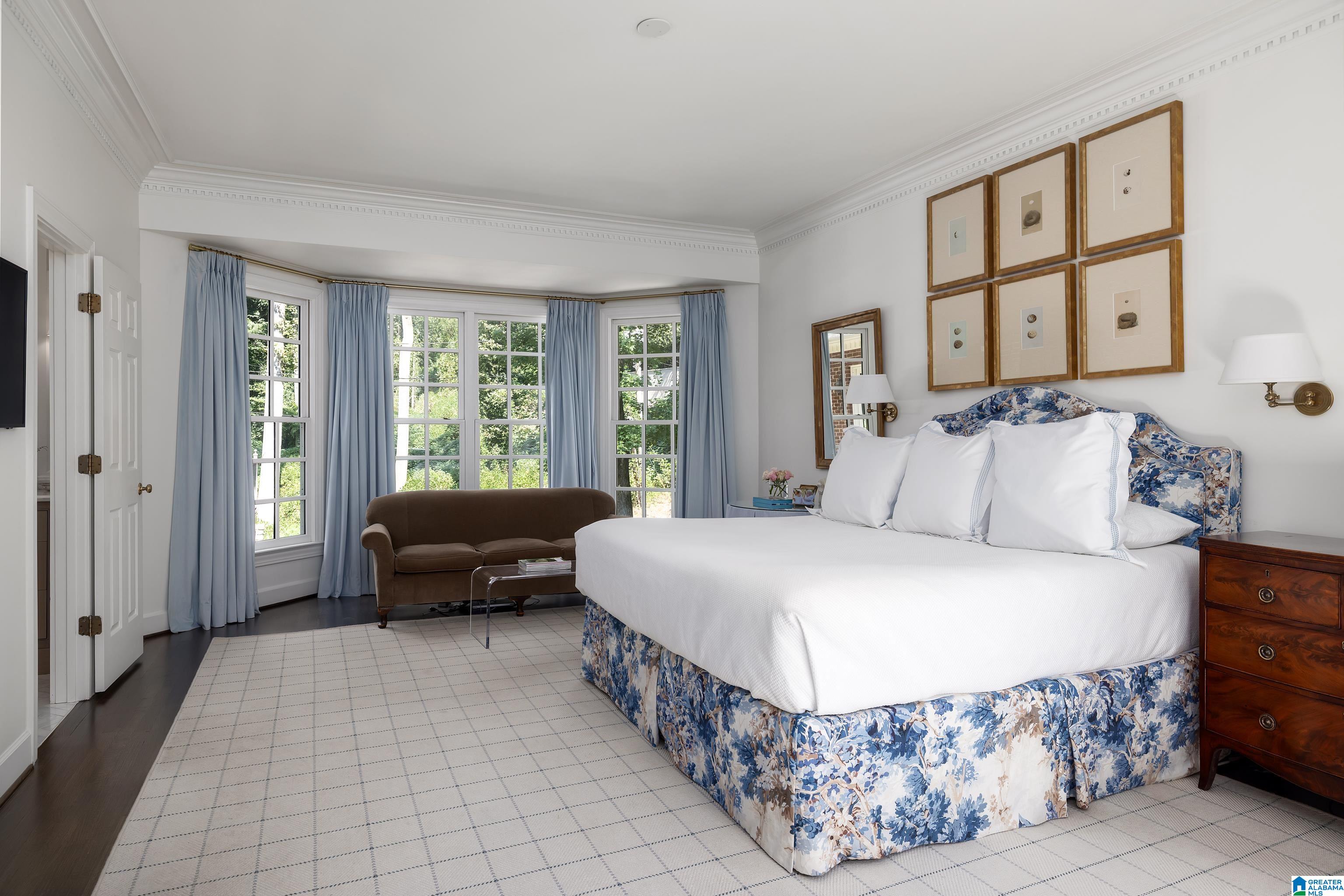 3161 Guilford Road Mountain Brook, AL 35223 - Photo 37 of 98 Gallery Image 37