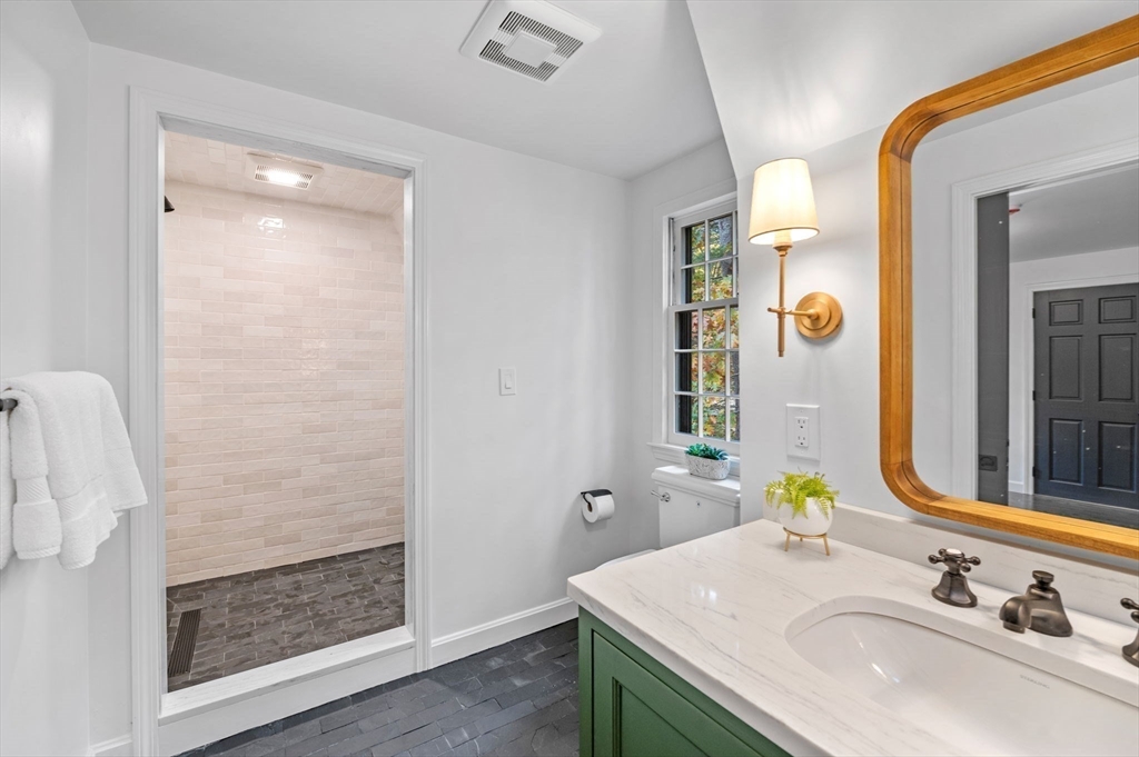 145 Essex Street Hamilton, MA 01982 - Photo 24 of 42