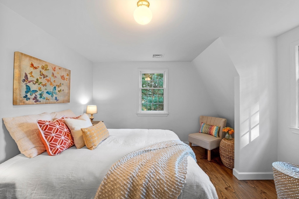 145 Essex Street Hamilton, MA 01982 - Photo 26 of 42