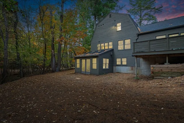 $1,575,000 | 145 Essex Street, Hamilton, MA 01982