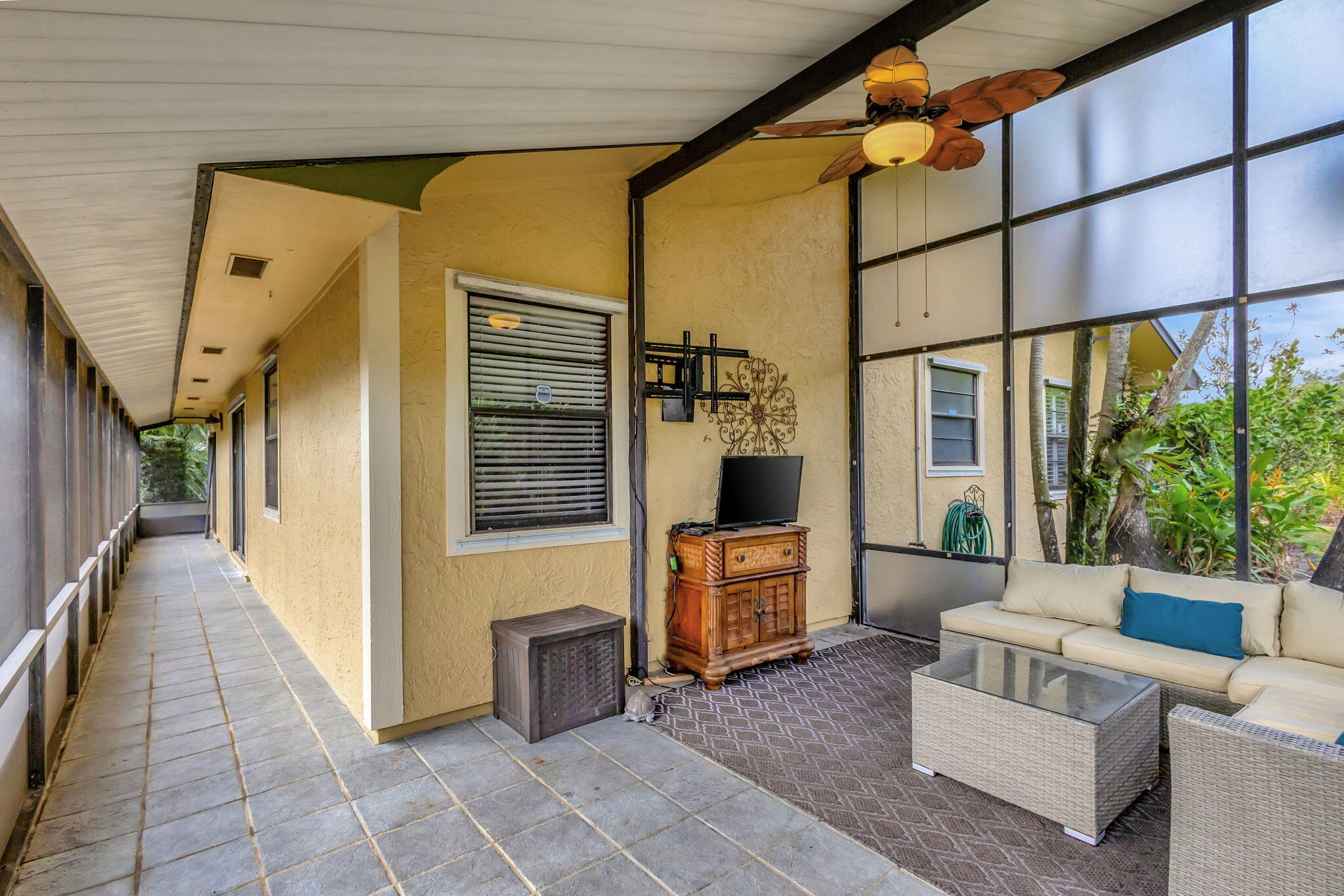 9506 Southeast River Terrace Jupiter, FL 33469 - Photo 16 of 28 Screened Porch