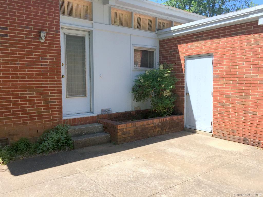 5400 Murrayhill Road Charlotte, NC 28210 - Photo 4 of 15 Gallery Image 4