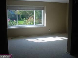 29 Chilton Road Langhorne, PA 19047 - Photo 4 of 6 Gallery Image 4