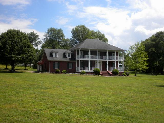 920 Bethel Road Pulaski, TN 38478 - Photo 1 of 20