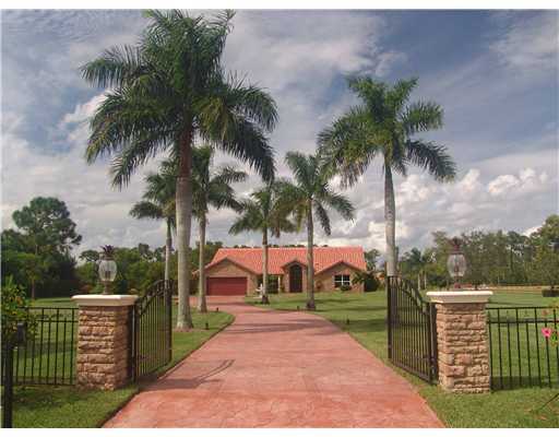 14731 Halter Road Wellington, FL 33414 - Photo 1 of 16 Primary Photo