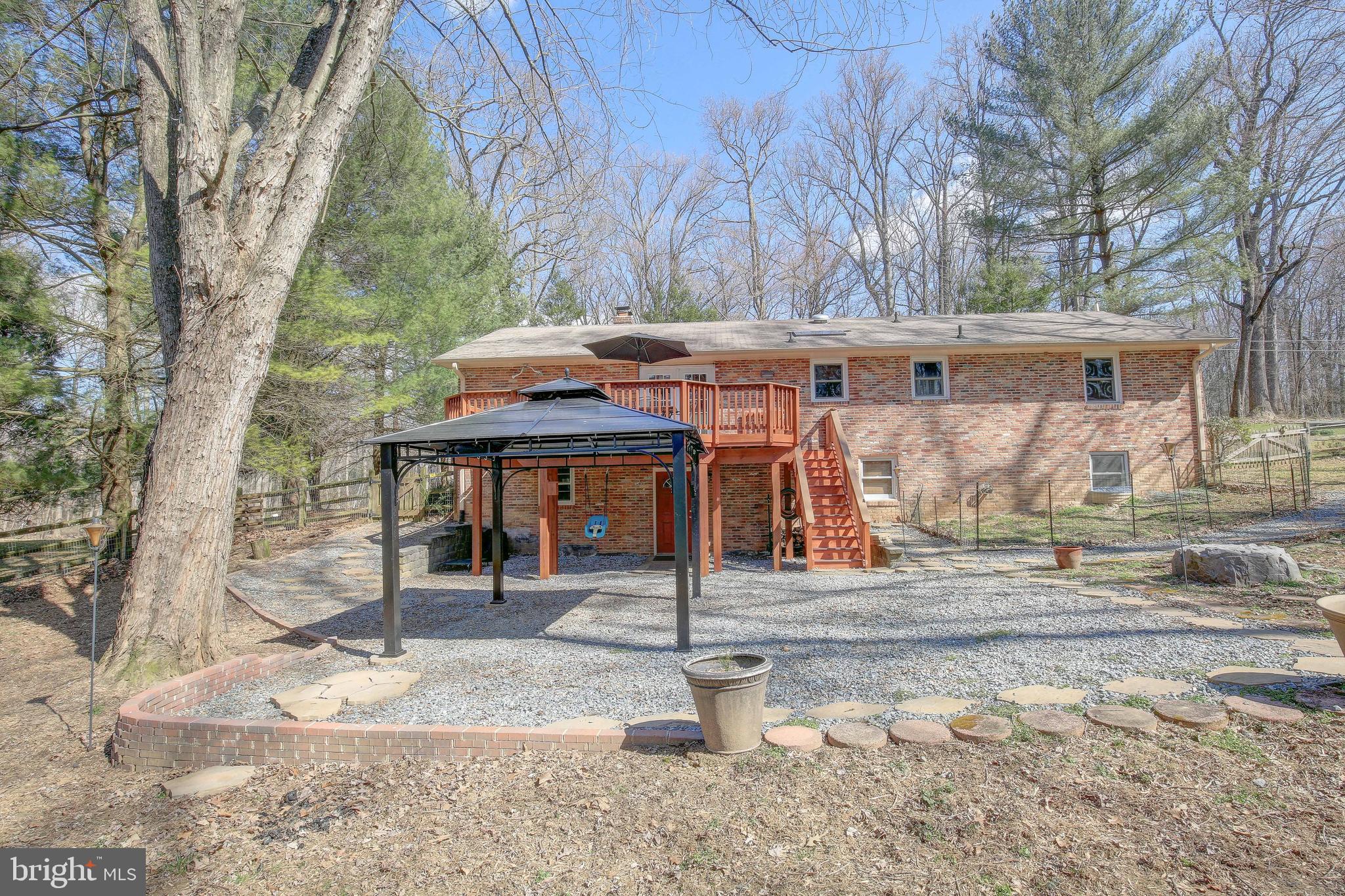 14020 Berryville Road Darnestown, MD 20874 - Photo 11 of 36 Gallery Image 11