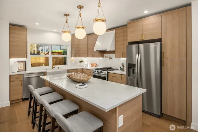 $1,489,950 | 919 23rd Avenue East, Unit A, Seattle, WA 98112