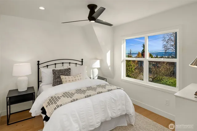 $1,489,950 | 919 23rd Avenue East, Unit A, Seattle, WA 98112