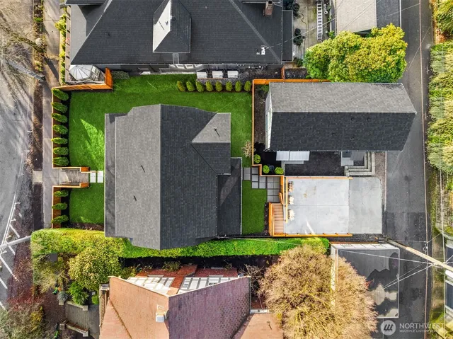 $1,489,950 | 919 23rd Avenue East, Unit A, Seattle, WA 98112