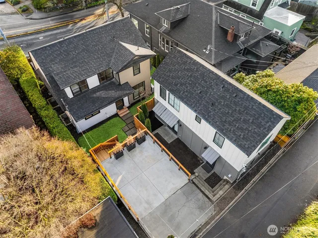 $1,489,950 | 919 23rd Avenue East, Unit A, Seattle, WA 98112