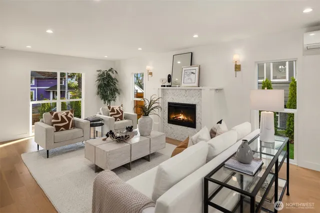 $1,489,950 | 919 23rd Avenue East, Unit A, Seattle, WA 98112