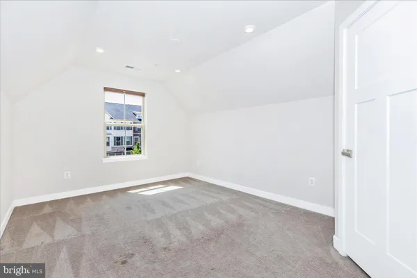 $3,200 | 6144 Margarita Way, Frederick, MD 21703