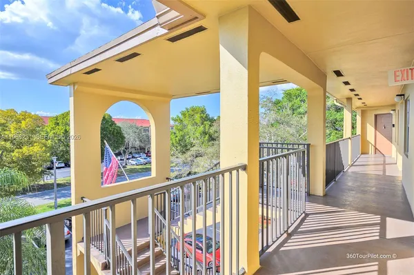 $2,550 | 1351 Southwest 125th Avenue, Unit 401S, Pembroke Pines, FL 33027