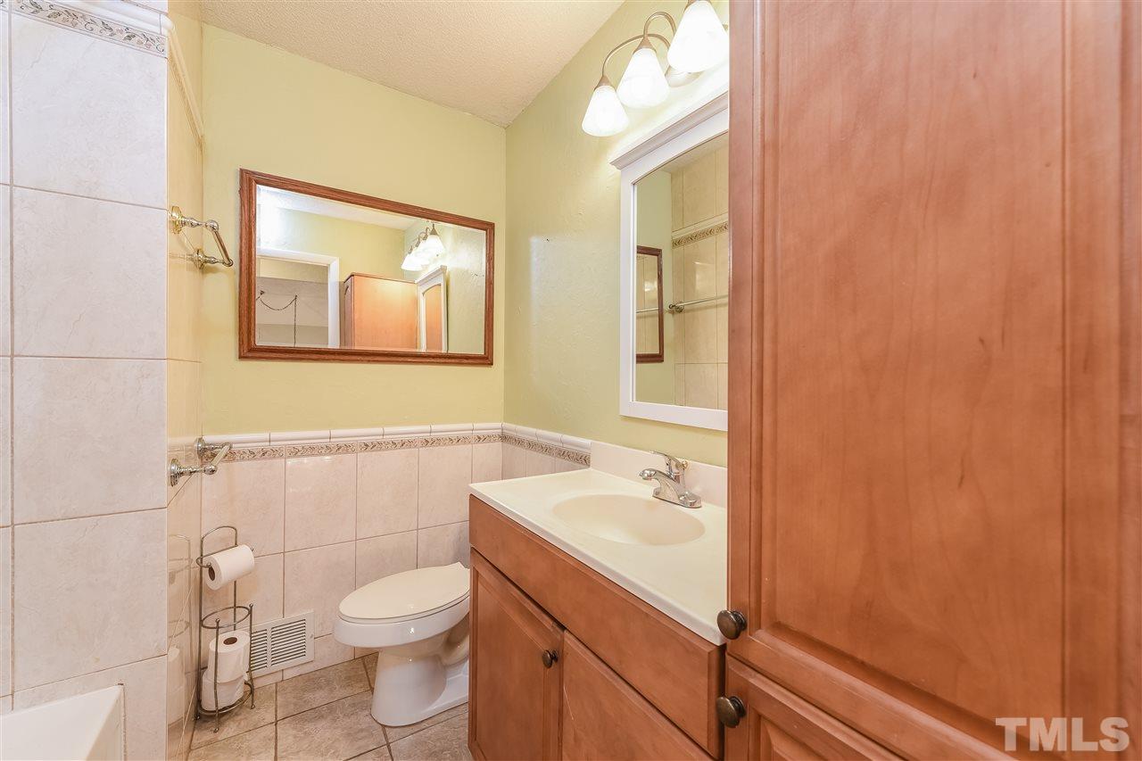 2116 Kilburn Road Raleigh, NC 27604 - Photo 16 of 25