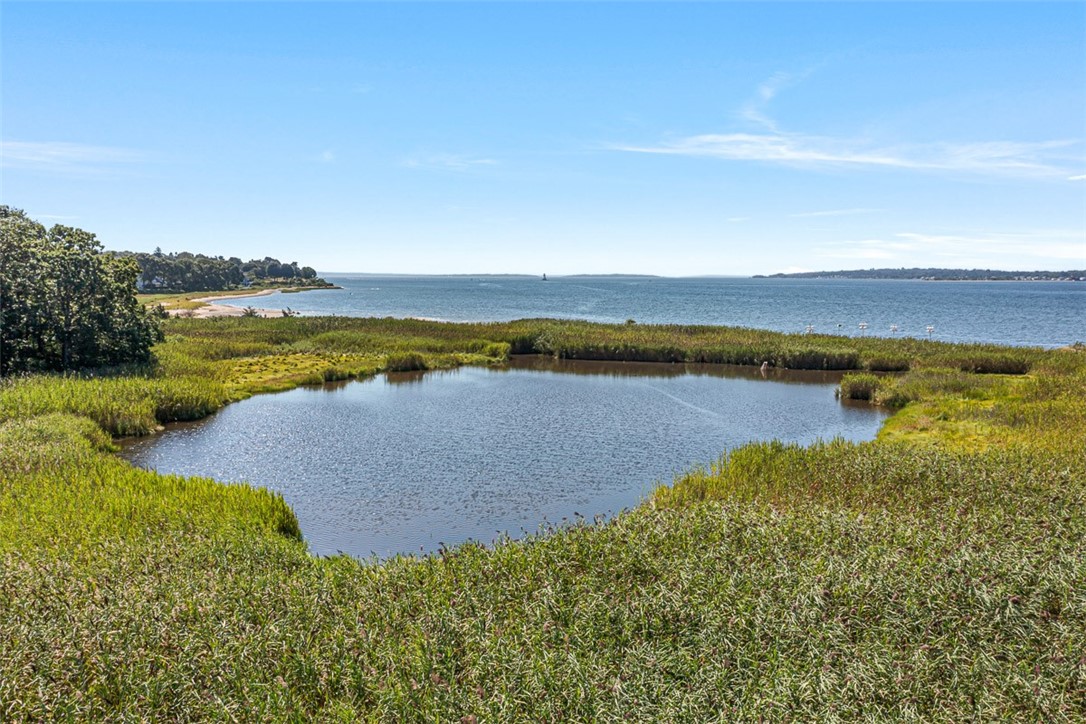 150 Alfred Drowne Road Barrington, RI 02806 - Photo 3 of 9