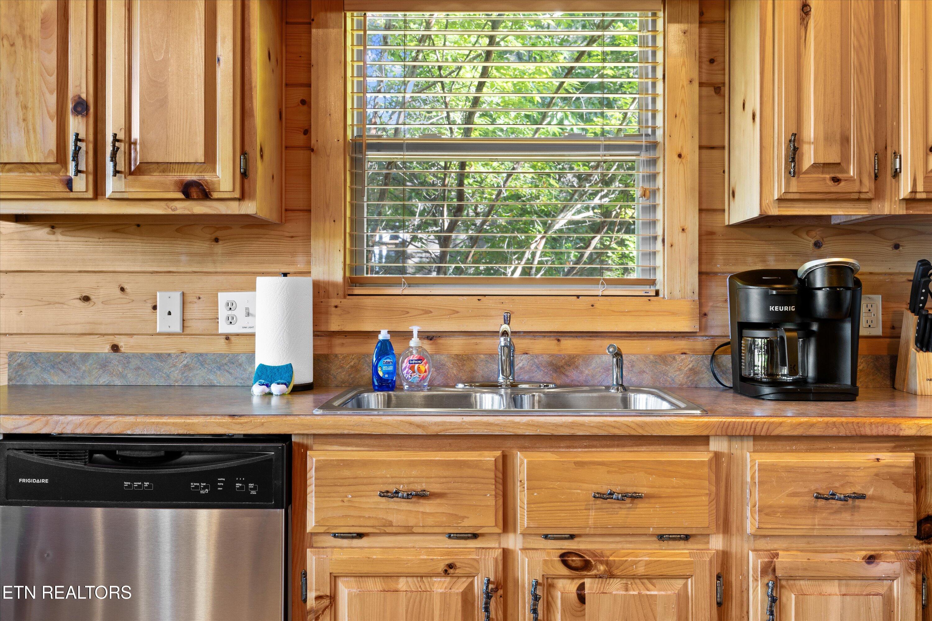 4179 Chamberlain Lane Sevierville, TN 37862 - Photo 14 of 45 12-4179 Chamberlain Way09