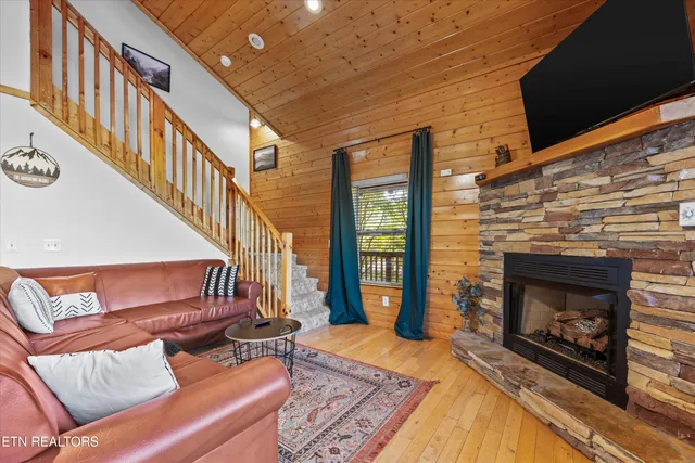 $799,900 | 4179 Chamberlain Lane, Sevierville, TN 37862