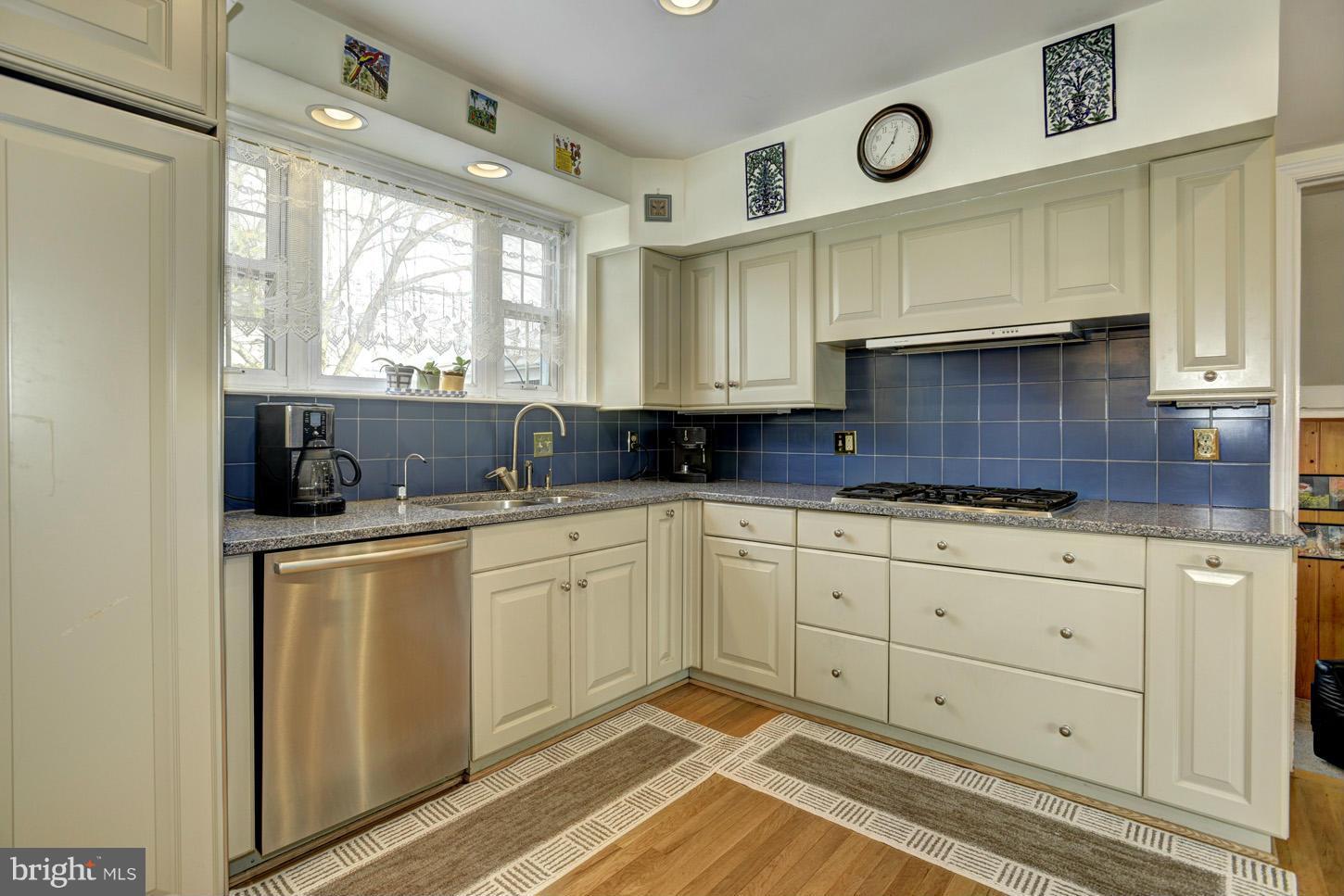 1507 Korth Place Silver Spring, MD 20902 - Photo 10 of 29 Interior (General)