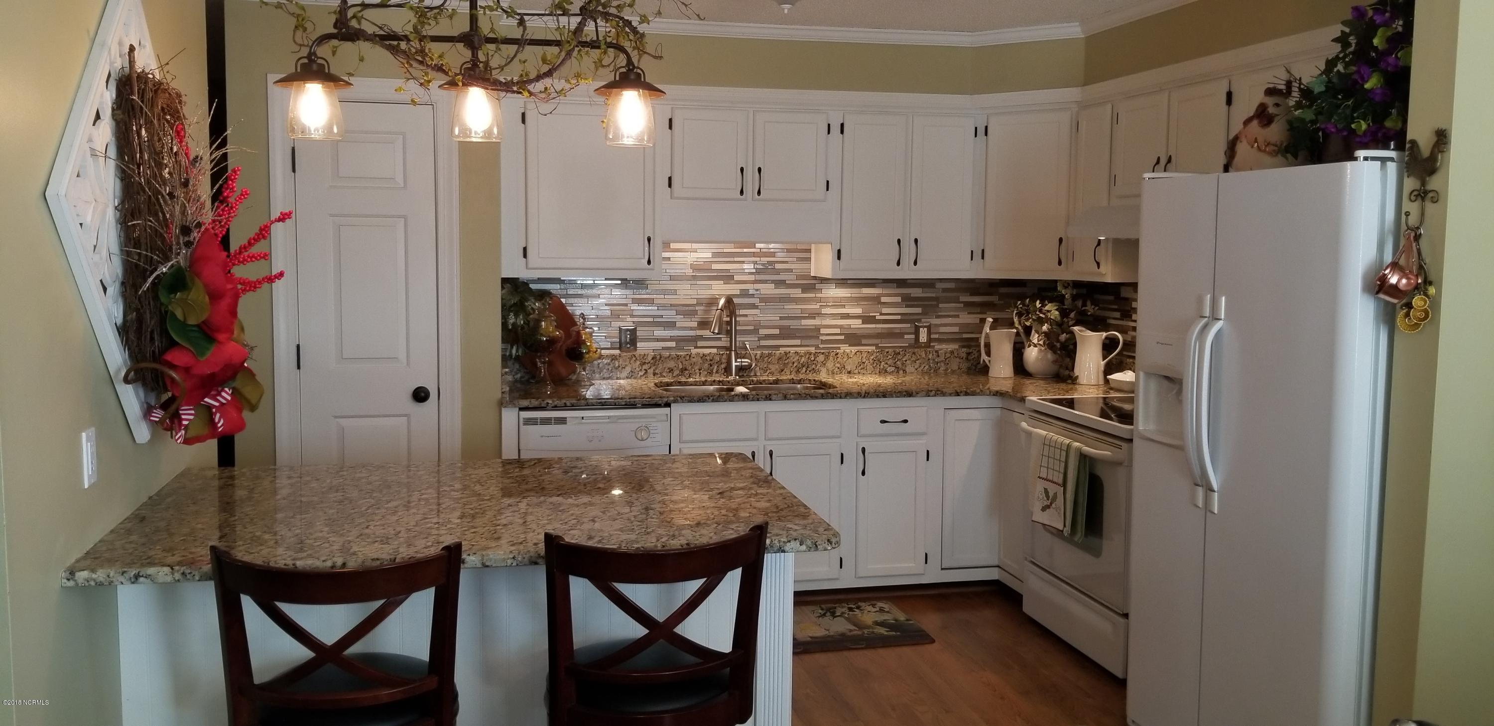 455 Stallings Road Zebulon, NC 27597 - Photo 14 of 27 Kitchen
