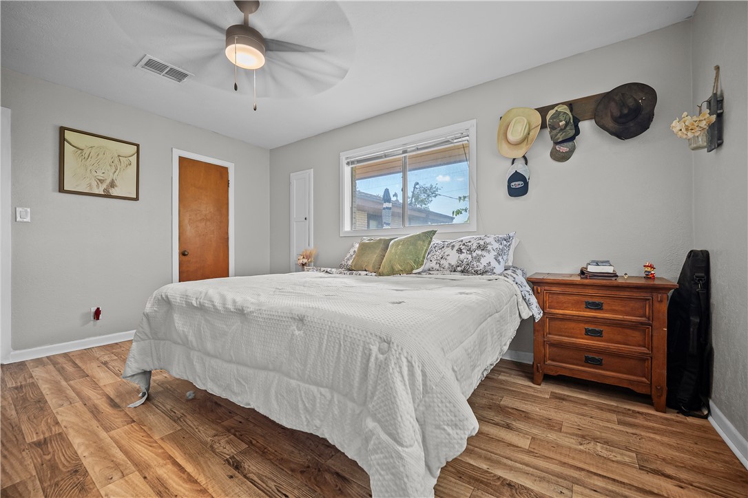 14534 Cr 756 Road Sinton, TX 78387 - Photo 16 of 23 primary bedroom