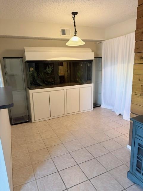 5626 Preston Oaks Road, Unit 4A Dallas, TX 75254 - Photo 8 of 15 a view of a livingroom with a washer and dryer