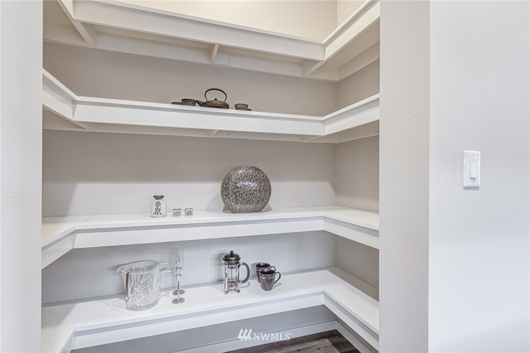 16918 40th Avenue Southeast Bothell, WA 98012 - Photo 20 of 39 Gallery Image 20