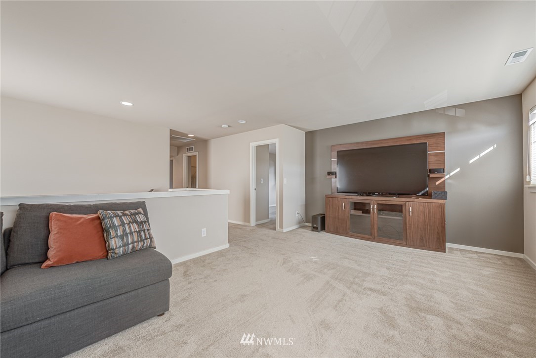 16918 40th Avenue Southeast Bothell, WA 98012 - Photo 22 of 39 Gallery Image 22
